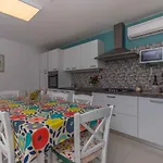 In 41380 بيت للعطل *